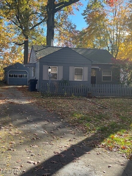 339 Melrose Ave, Youngstown, OH 44512