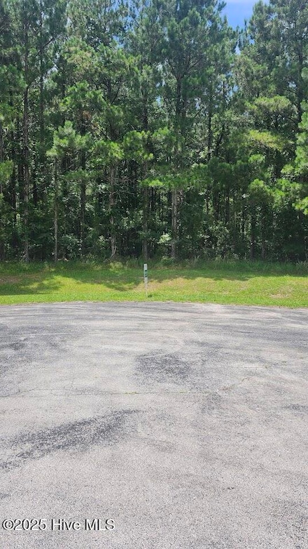 105 Zachary Ct, Beaufort, NC 28516