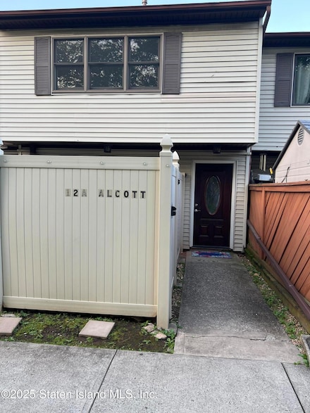 12 Alcott St Unit A, Staten Island, NY 10312