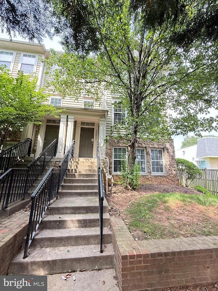 7200 Phelps Hill Ct, Derwood, MD 20855