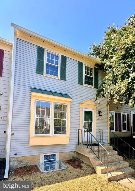 8014 Dayspring Ct, Springfield, VA 22153