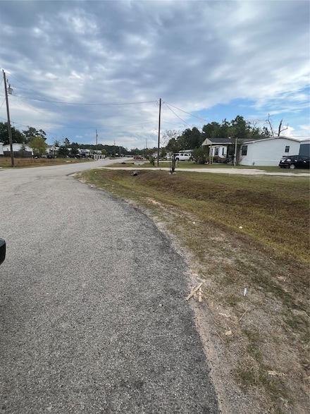 7962 Parker Elaine Dr, Conroe, TX 77306