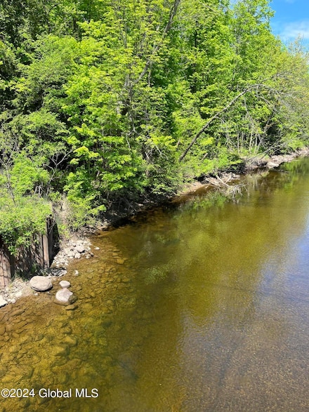 L34.110 State Route 9, Schroon Lake, NY