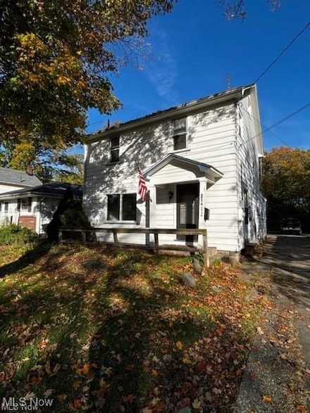 1530 Vernon Ave NW, Warren, OH 44483