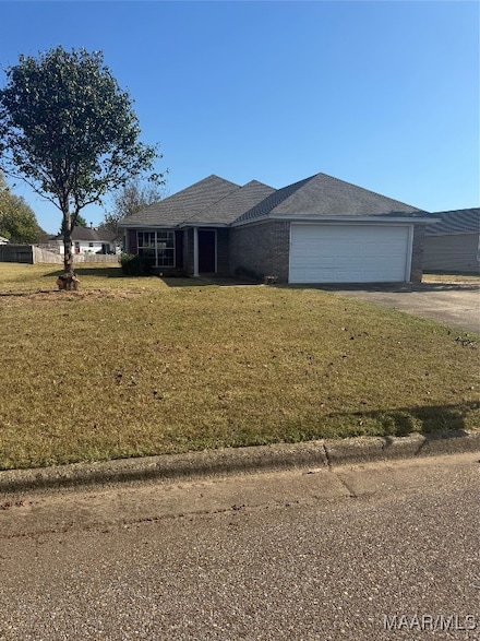 578 McDonald Dr, Wetumpka, AL 36092