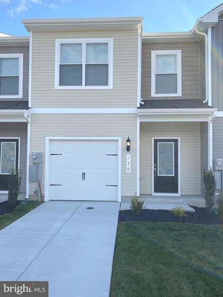 130 Bloomsbury St, Falling Waters, WV 25419