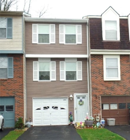 503 Winesap Dr, Bridgeville, PA 15017
