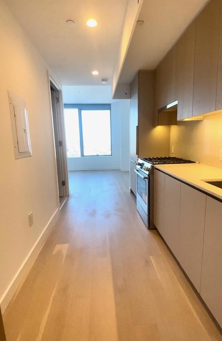 3 Court Square Unit 3006, Long Island City, NY 11101