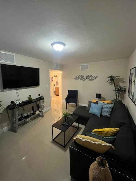 441 NW 7th Terrace Unit 2, Fort Lauderdale, FL 33311