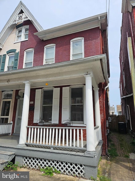 144 S Mulberry St, Hagerstown, MD 21740