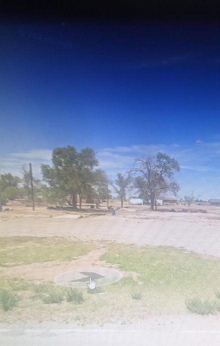610 1st St, Smyer, TX 79367