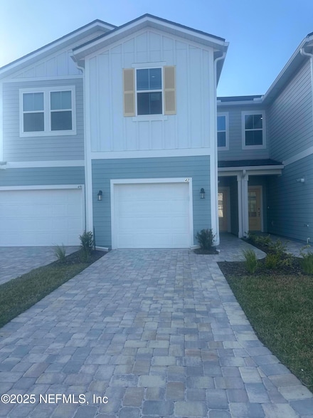 265 Brandon Lakes Dr, Jacksonville, FL 32223