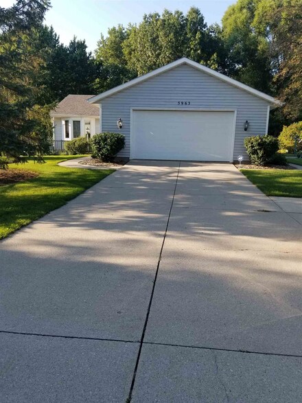 5963 County Road 64, Spencerville, IN 46788