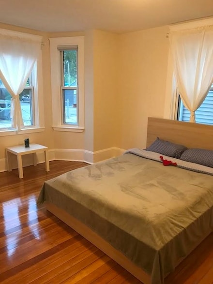 254 Amory St Unit 1, Jamaica Plain, MA 02130