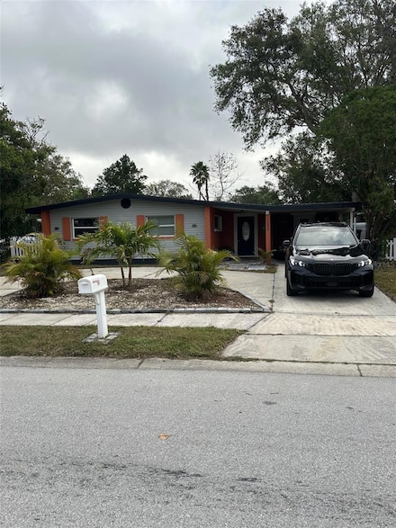 1203 N Saturn Ave, Clearwater, FL 33755