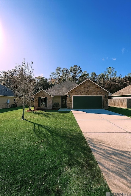 41949 Snowball Cir, Ponchatoula, LA 70454