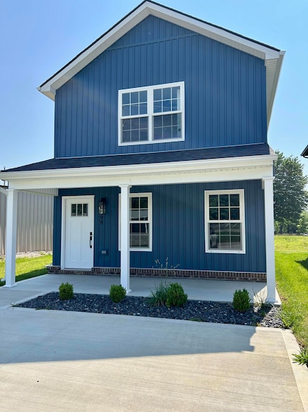 98 State Highway 1611, Russell Springs, KY 42642