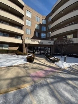 7201 N Lincoln Ave Unit 311, Lincolnwood, IL 60712
