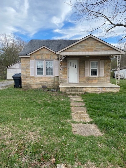 504 General St, Tullahoma, TN 37388