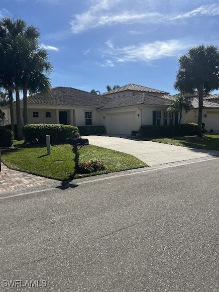 12096 Ledgewood Cir, Fort Myers, FL 33913