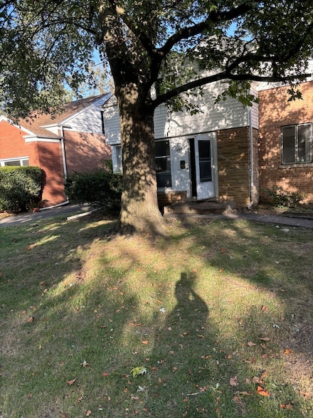 715 Long Rd, Glenview, IL 60025