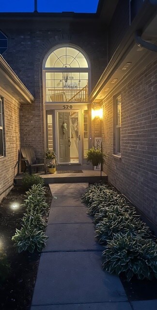 520 Kresswood Dr Unit 16B, McHenry, IL 60050