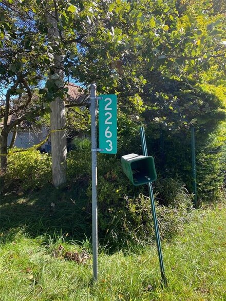 2263 Doe Dr, Long Pond, PA 18334