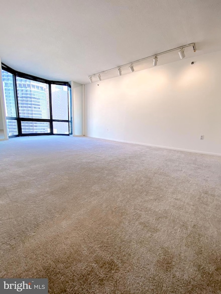 2020 Walnut St Unit 12C, Philadelphia, PA 19103