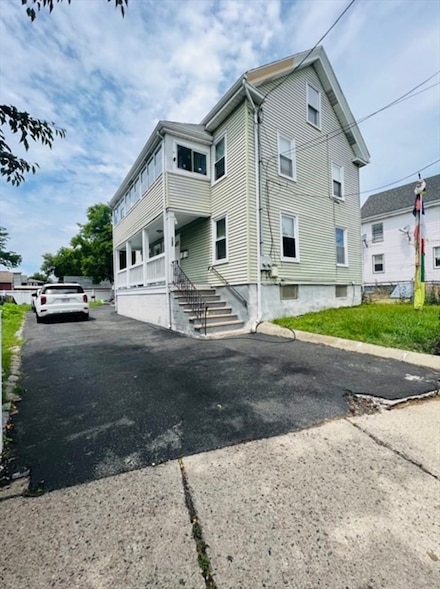 241 Pearl St Unit 1, Malden, MA 02148