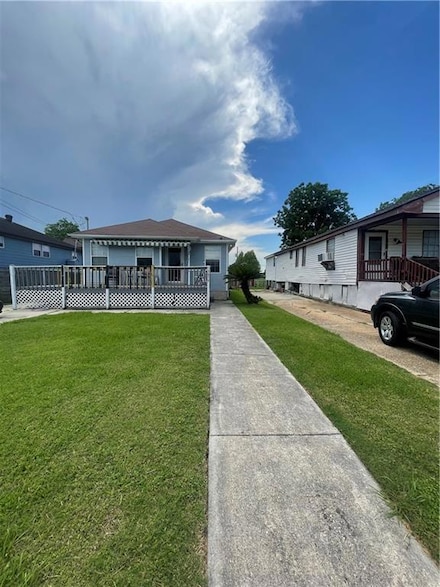 3034 Clouet St, New Orleans, LA 70126