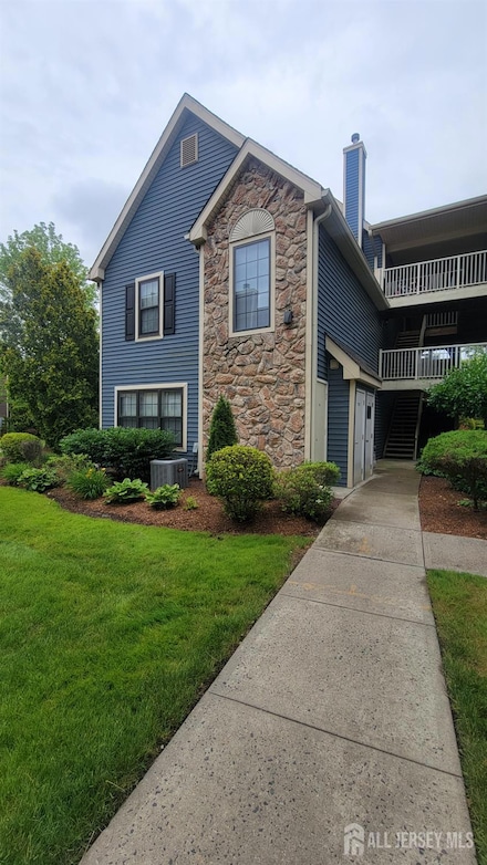 138 Longfield Ct, East Brunswick, NJ 08816