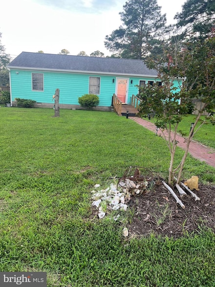 126 126 E 126 Connie Dr E, Hague, VA 22469