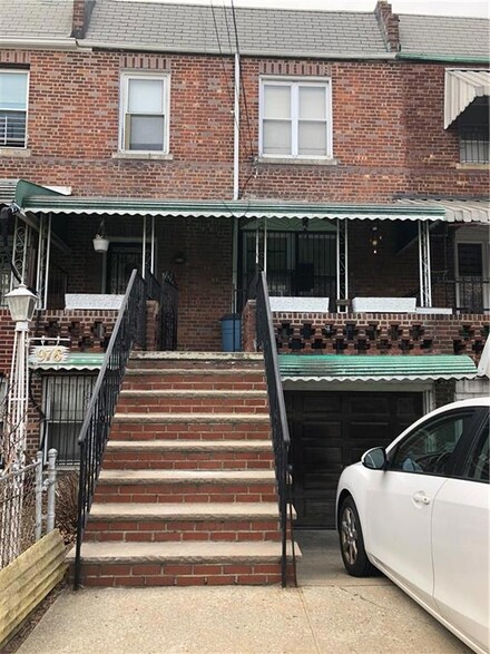 978 Dahill Rd, Brooklyn, NY 11204