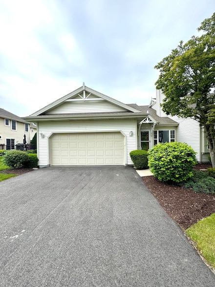 1111 25th Ave Unit 31, Kenosha, WI 53140