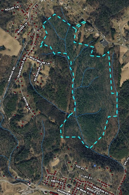 725 Goodson Ln, Hilltown, VA 24330