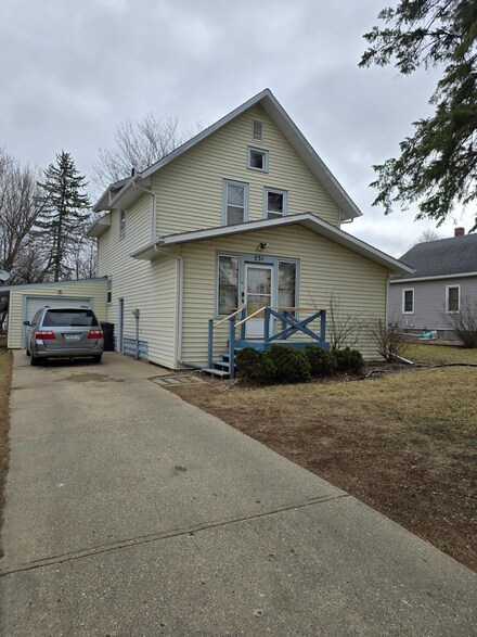 531 Nobles St, Worthington, MN 56187