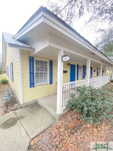 614 E Duffy St, Savannah, GA 31401