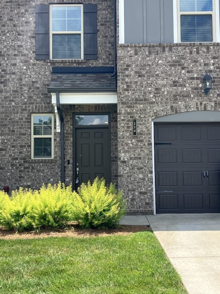 114 Bluestem Ct, Lebanon, TN 37090