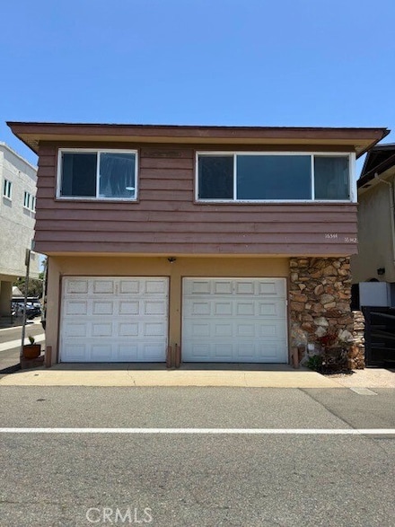 16342 N Pacific Ave, Huntington Beach, CA 90742