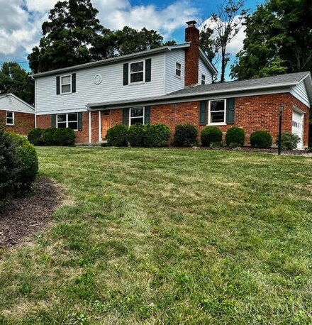 1594 Huntcrest Dr, Cincinnati, OH 45255
