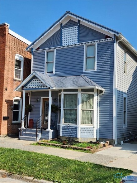 118 E Walker St, Upper Sandusky, OH 43351