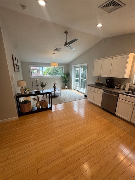 19 Skyline Dr Unit 19, Malden, MA 02148