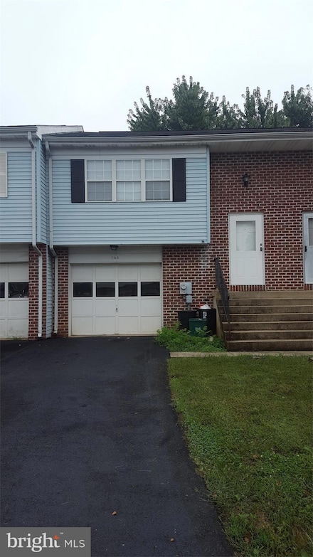 142 Pickwick Place, Millersville, PA 17551