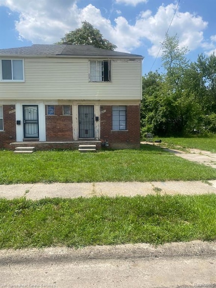 8921 Rutherford St, Detroit, MI 48228