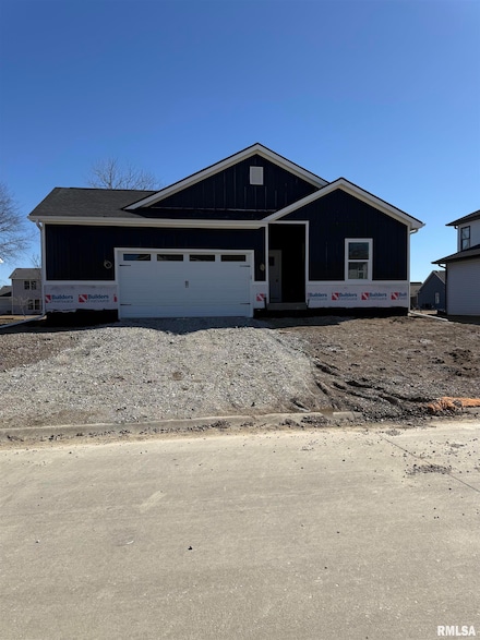 1525 Westport Dr, Davenport, IA 52804