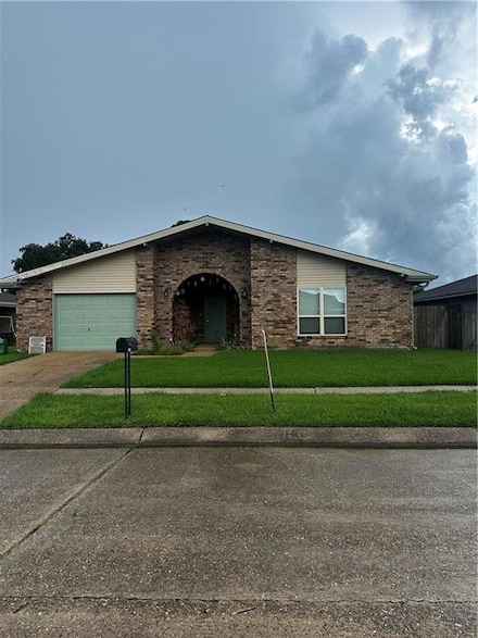 1117 Candlelight Ct, Marrero, LA 70072