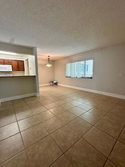 915 Meadows Cir Unit 915, Boynton Beach, FL 33436