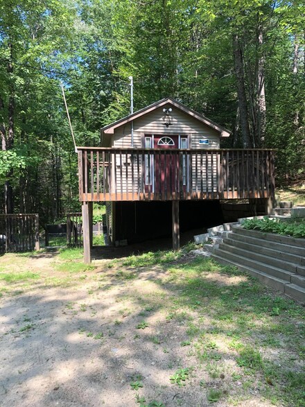 55 Crooked River Rd, Otisfield, ME 04270