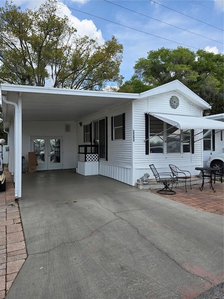39233 Recess Dr, Zephyrhills, FL 33542