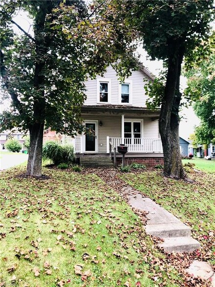 719 N Lisbon St Unit 33, Carrollton, OH 44615